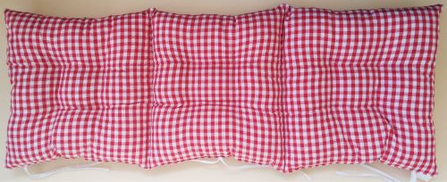 Veratex Sedák na lavici prošívaný 120 x 40 x 7,5cm tkaný kanafas červené srdíčko